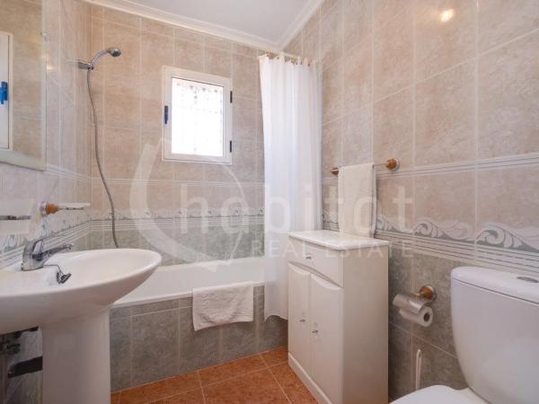 Chalet adosado en avenida Riegos de Levante, 10