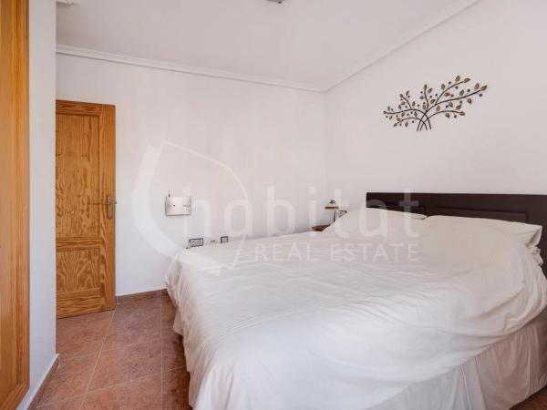 Chalet adosado en avenida Riegos de Levante, 10