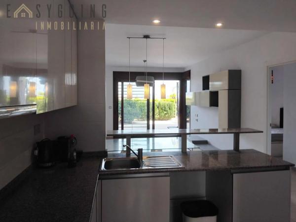 Piso en calle Cabo Santa Maria