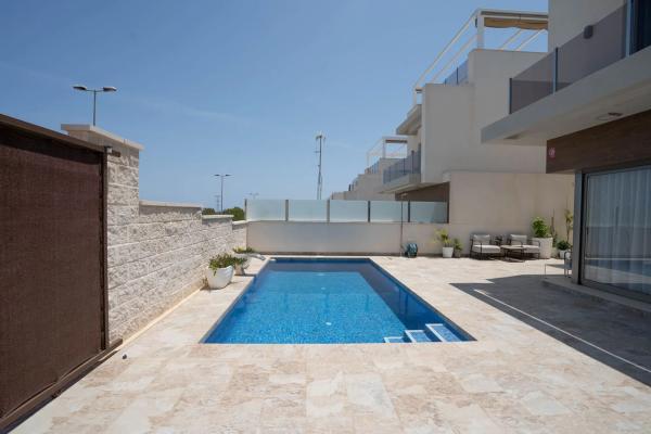 Casa independiente en calle Miño