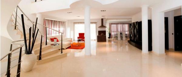 Casa independiente en calle Baliza