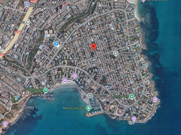 Casa independiente en calle Baliza