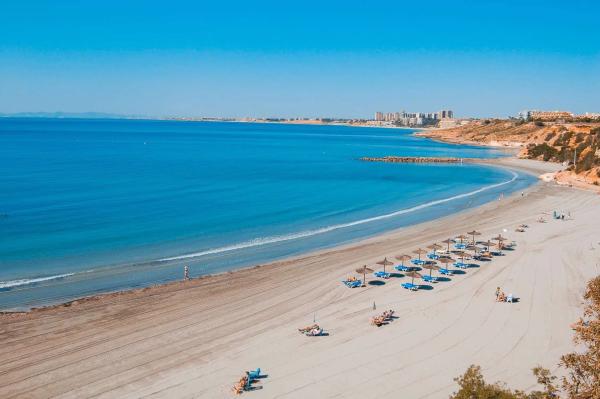 Casa independiente en calle Baliza