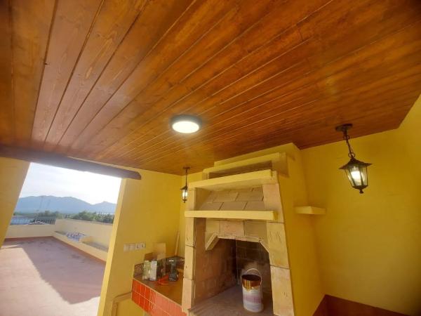 Casa independiente en calle los Riquelmes