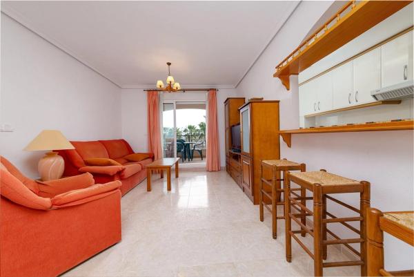 Piso en calle Pavo Real, 60