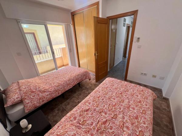 Chalet adosado en calle del Rocío