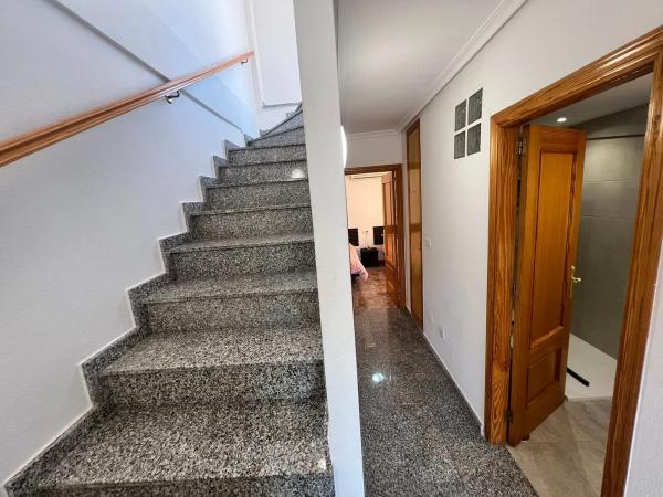 Chalet adosado en calle del Rocío