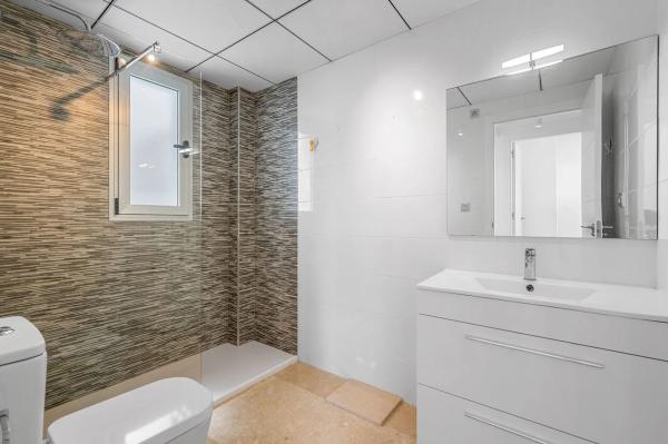 Piso en calle Luisa Fernanda