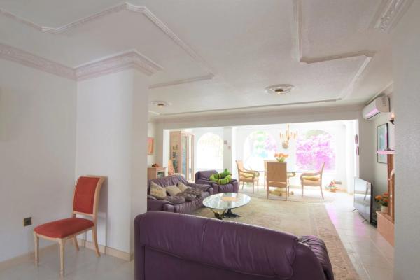 Casa independiente en calle los Rosales