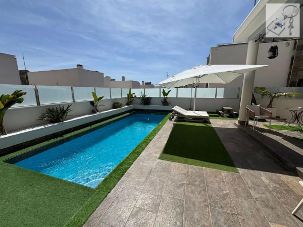 Chalet en Barrio Villamartín-Las Filipinas