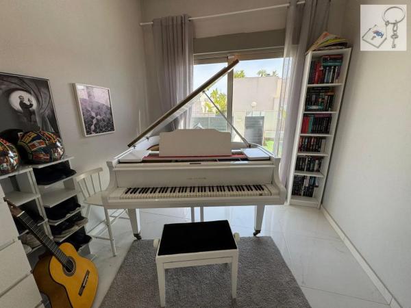 Chalet en Barrio Villamartín-Las Filipinas