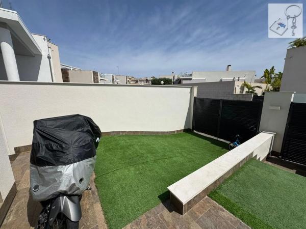 Chalet en Barrio Villamartín-Las Filipinas