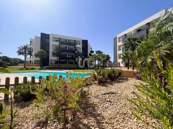 Piso en calle Lagos de Covadonga, 1