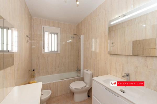 Chalet en calle Granado