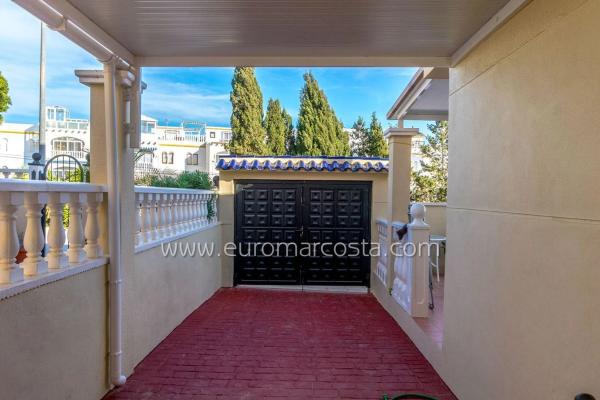 Chalet adosado en El Pedrero