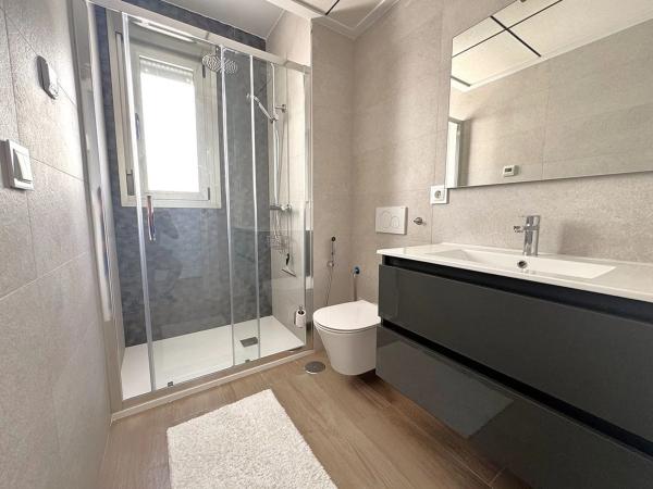 Casa independiente en calle Miño, 6