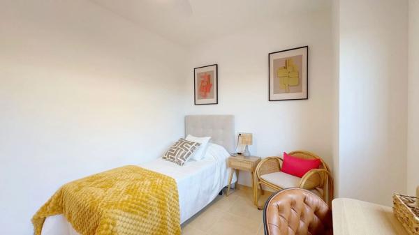 Piso en calle Cabo Prior, 2