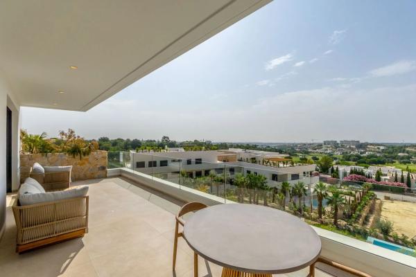 Piso en avenida de las Colinas s/n