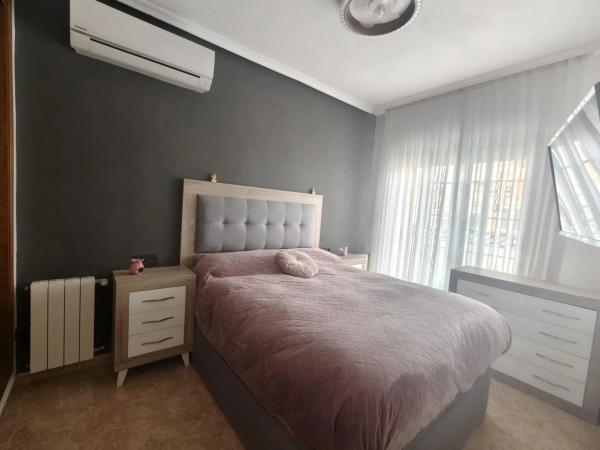 Casa independiente en calle Bidasoa