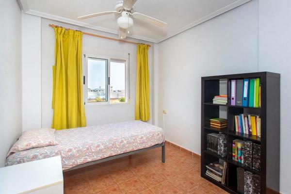 Casa independiente en calle Torre