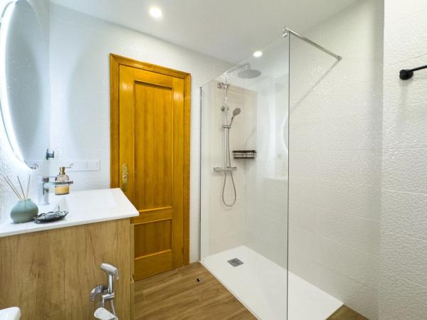 Piso en calle Castillo de la Atalaya