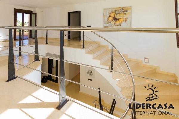 Casa independiente en calle Calafate s/n