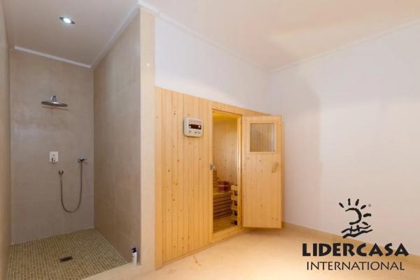 Casa independiente en calle Calafate s/n