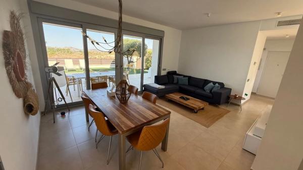 Casa independiente en calle Melocotonero