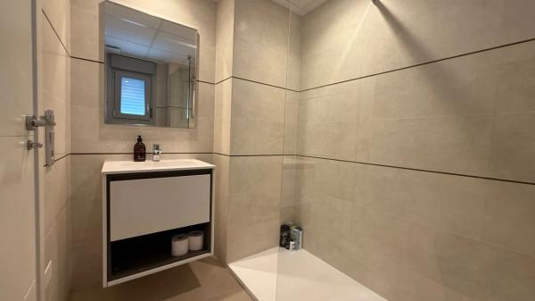 Casa independiente en calle Melocotonero