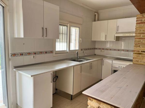 Chalet adosado en calle de la Garza