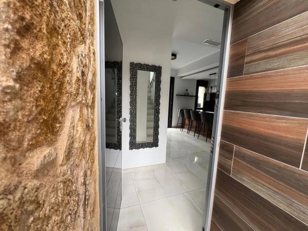 Chalet en Barrio Lomas de Cabo Roig-Los Dolses