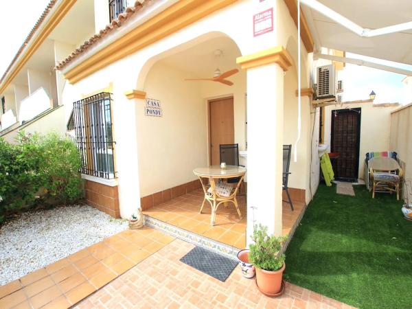 Chalet adosado en calle Picasso