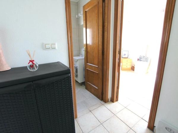 Chalet adosado en calle Picasso