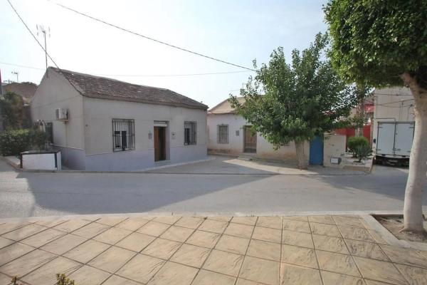 Casa independiente en calle Transformad