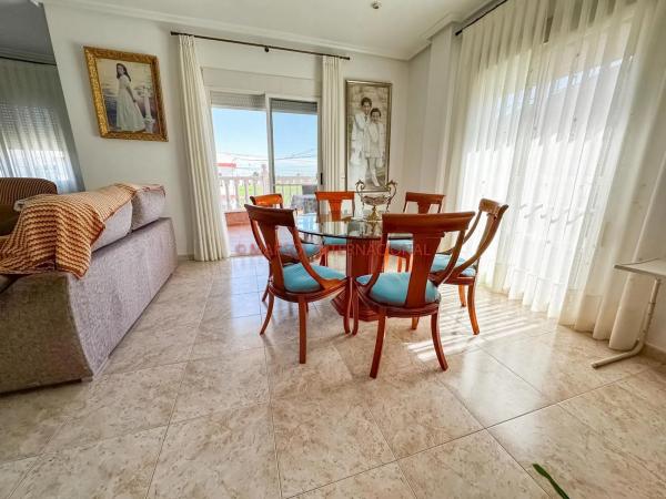 Casa independiente en Cv-925