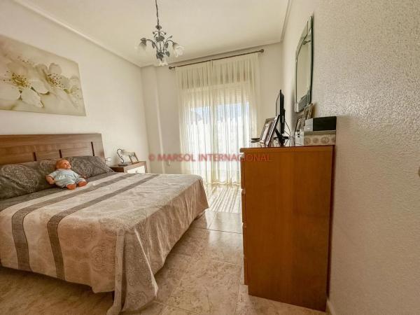 Casa independiente en Cv-925