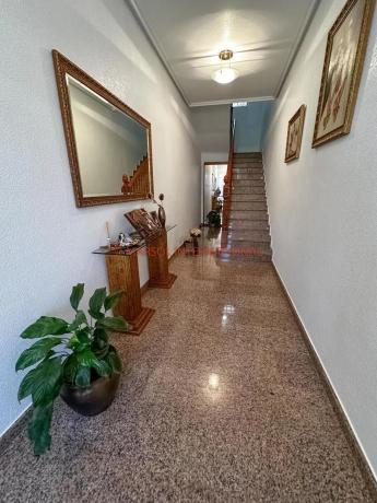 Casa independiente en Cv-925