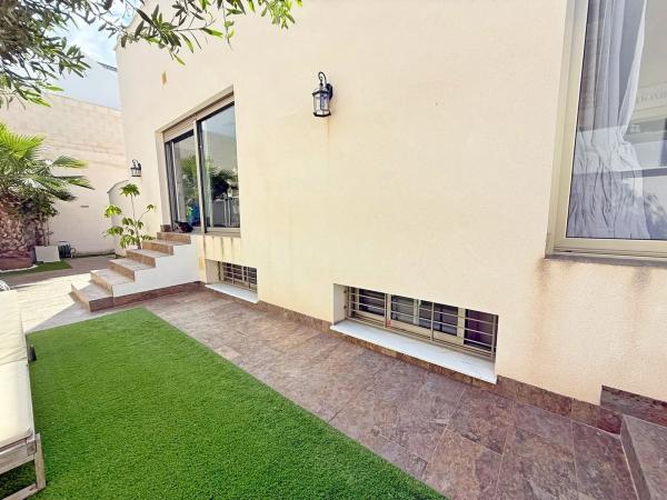 Casa independiente en calle Picasso, 23