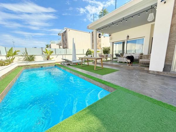 Casa independiente en calle Picasso, 23