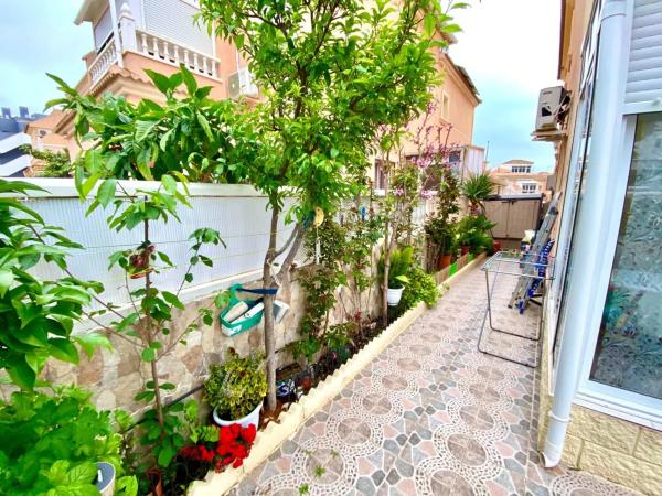 Piso en calle Jalón, 1