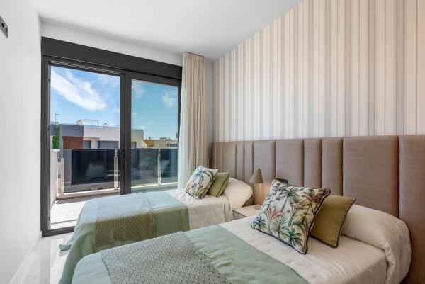 Ático en Barrio Zeniamar-Horizonte-La Campana