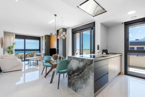 Ático en Barrio Zeniamar-Horizonte-La Campana