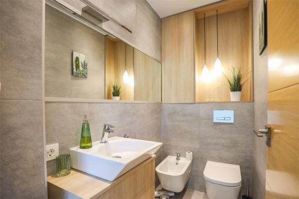 Casa independiente en calle del Rocío