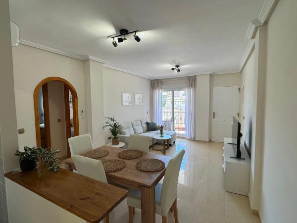 Piso en calle Castillo de la Atalaya s/n