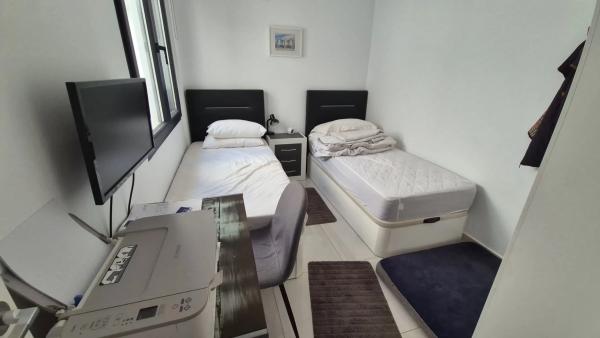 Chalet adosado en calle la Parranda s/n