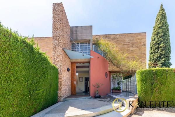 Casa independiente en calle Jacinto Verdaguer