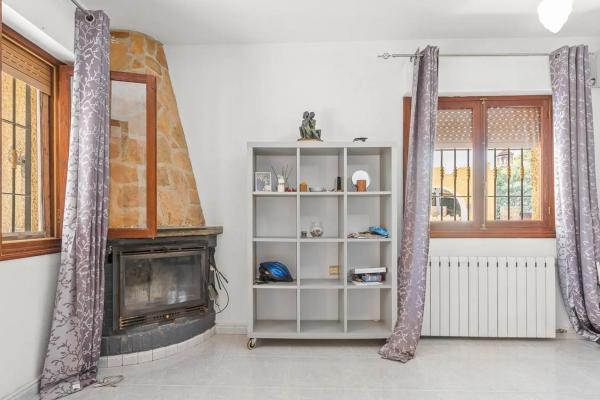 Casa independiente en calle Venezuela, 374