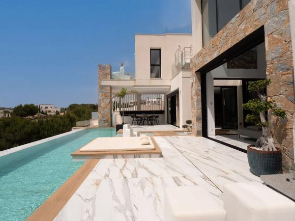 Casa independiente en calle Bonalba