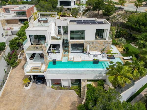 Casa independiente en calle Bonalba