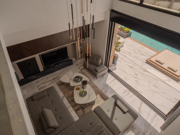 Casa independiente en calle Bonalba